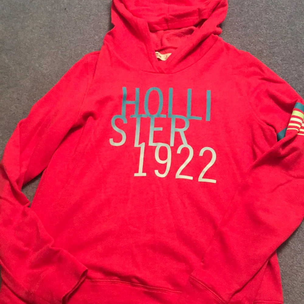 Hollister hoodie!